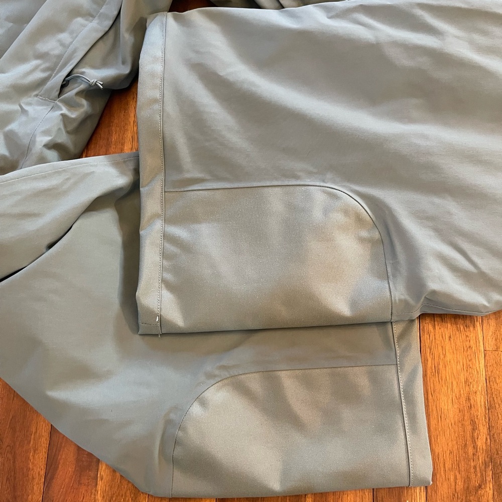 The North Face women’s plus freedom snow pant dark sage - Picture 10 of 15